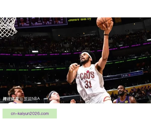 湖人复仇骑士豪取赛季第50胜东契奇42分12助攻里程碑詹姆斯再写历史